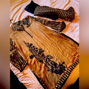 Indian/Pakistani panjabi outfit. New. Large size.